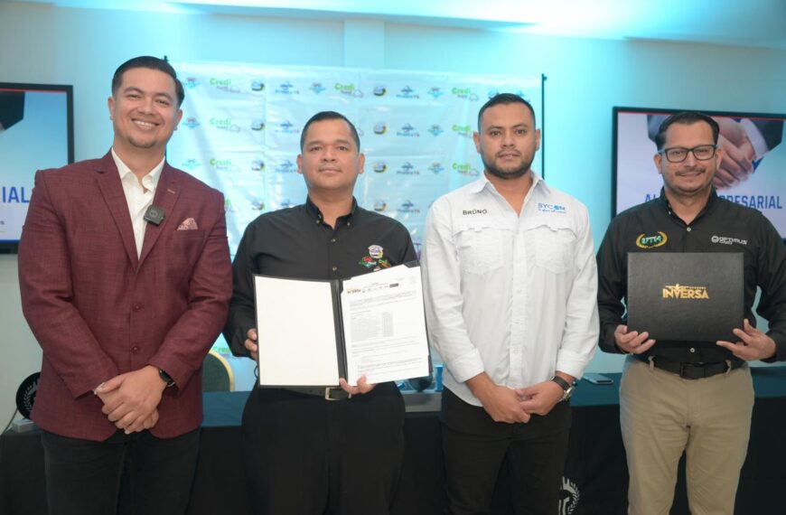 UTH, Sycom, Optimus Card y ElevateHub firman importante convenio de beneficios tecnológicos y educativosSan Pedro Sula, 18 de noviembre de 2025