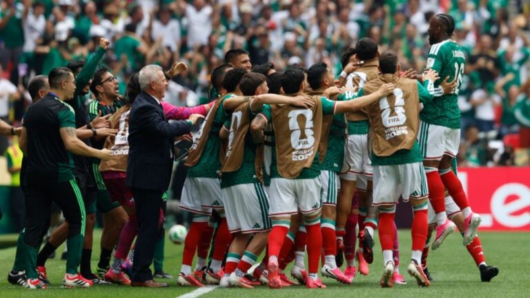 ¡Rugido azteca! México impone su localía y tumba a una aguerrida Sudáfrica en un vibrante debut mundialista