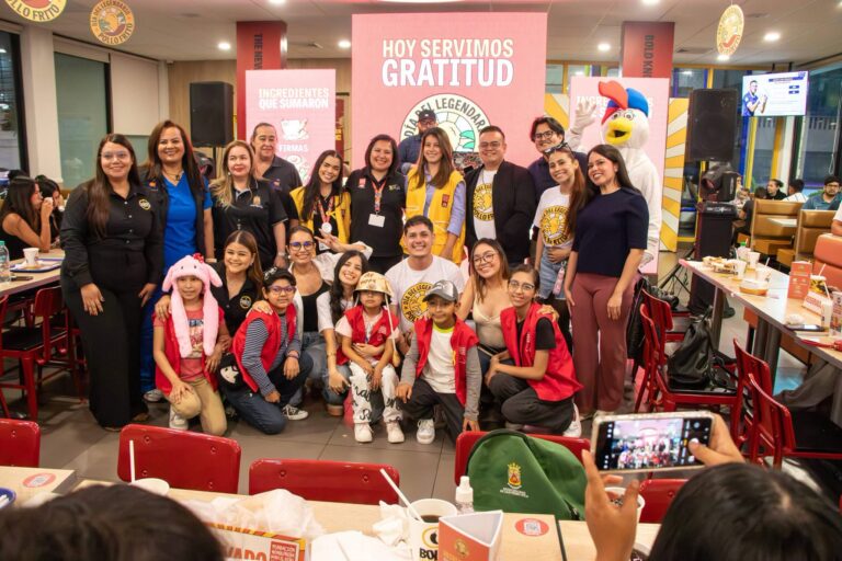 Church’s Texas Chicken celebra el Día del Legendario Pollo Fritocon una jornada de impacto social