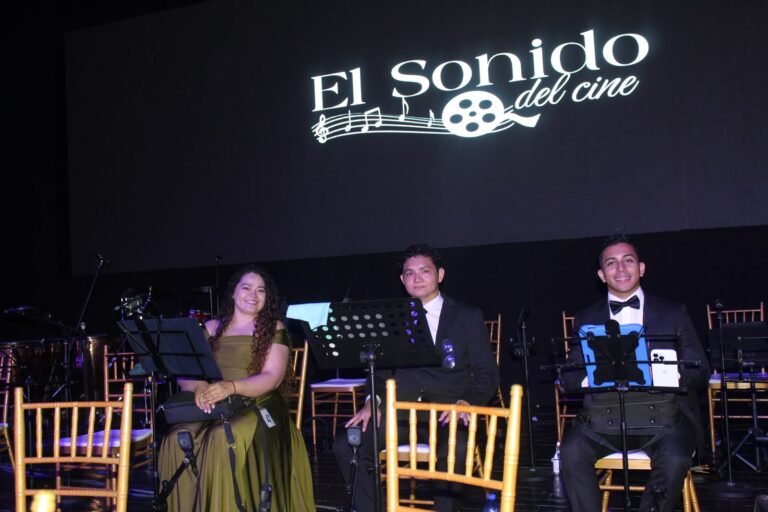 El Sonido del Cine hace historia en El Salvador con dos funciones agotadas y una ovación del público